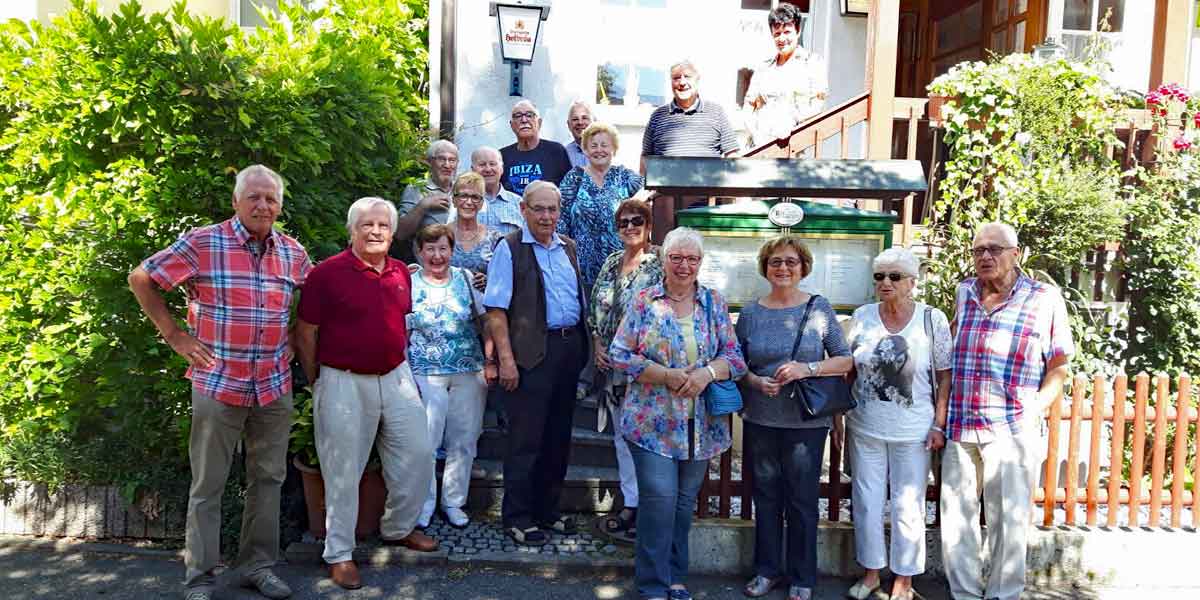 Gruppe Henkel–Ecolab Franken im „Schwäbischen Schnapsmuseum“