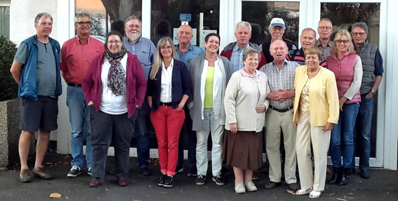 Die Gruppentreffen in der Widdersdorfer Straße