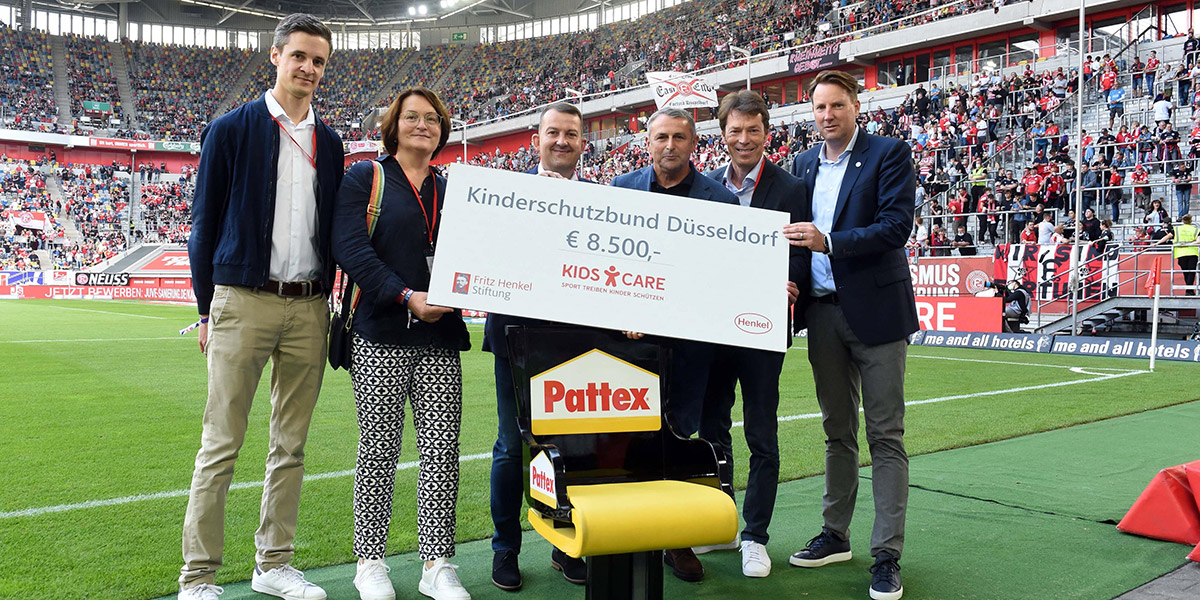 Henkel spendet 8.500 Euro für das Projekt KIDS CARE an den Kinderschutzbund Düsseldorf